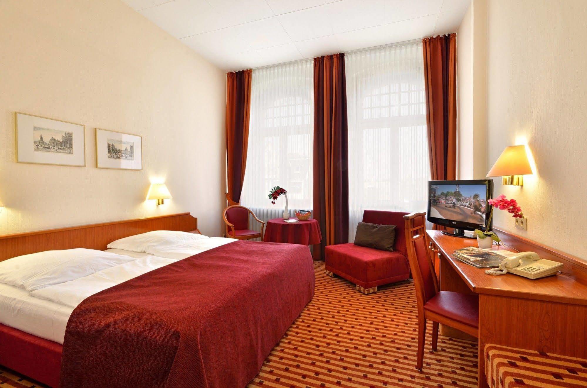 Hotel Schoeneberg Berlino Esterno foto